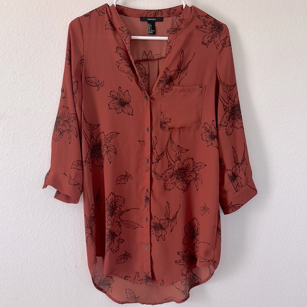 Buttoned 3/4 Sleeve Blouse